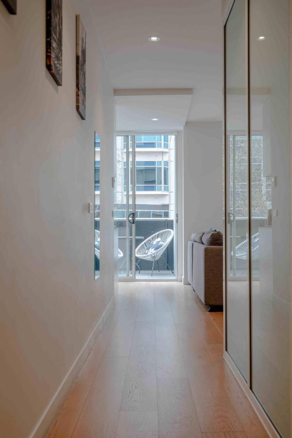 מלבורן Absolute Collins Apartments מראה חיצוני תמונה