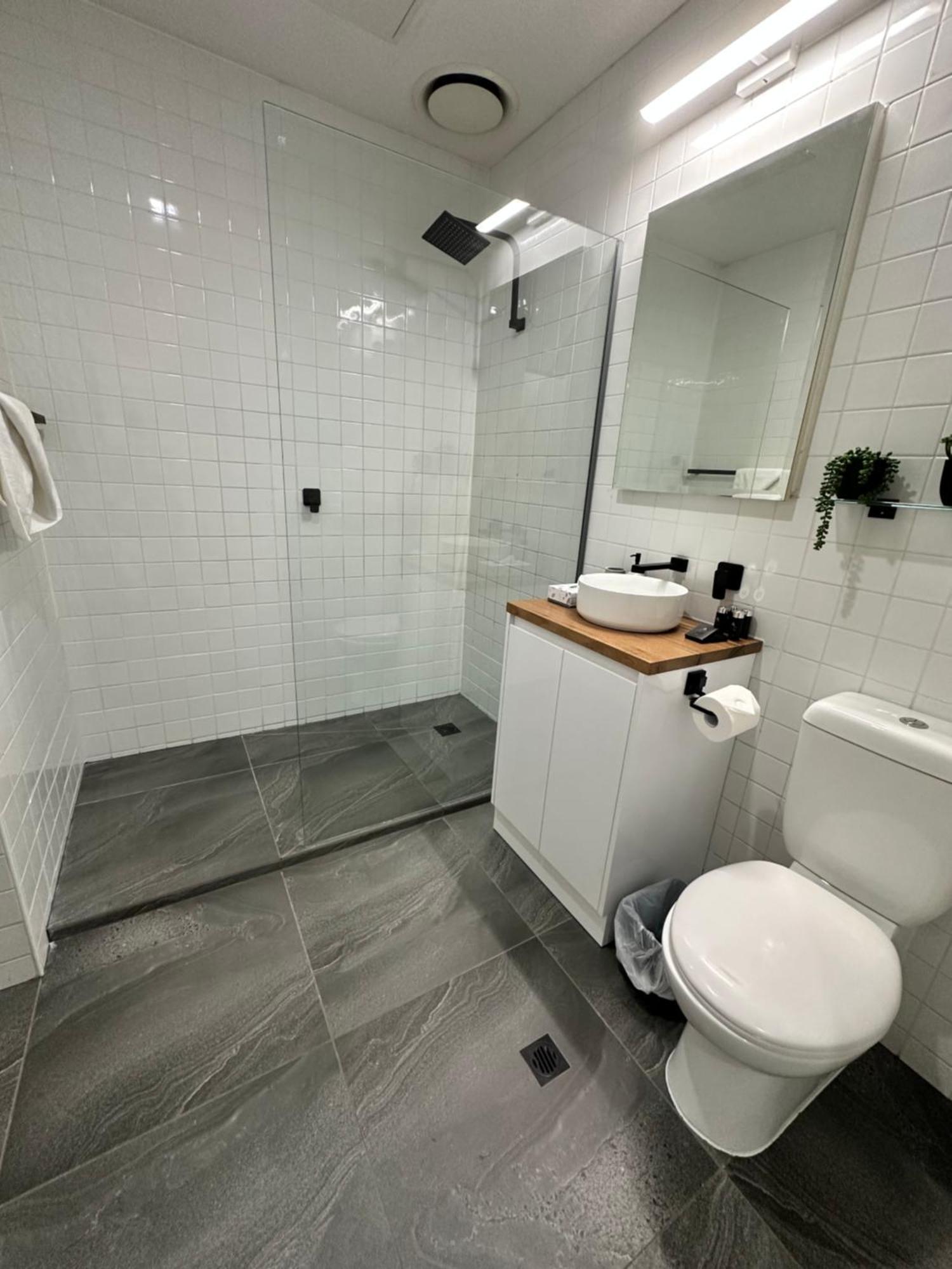 מלבורן Absolute Collins Apartments מראה חיצוני תמונה